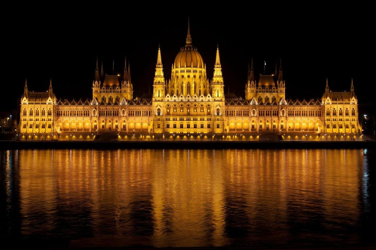 Parliament Apartment Budapest Kültér fotó